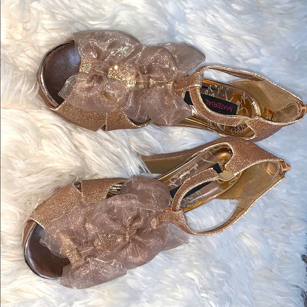 Rose gold heavenly heels!!